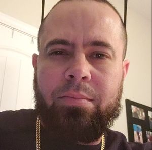 Meet your Posher, Luis